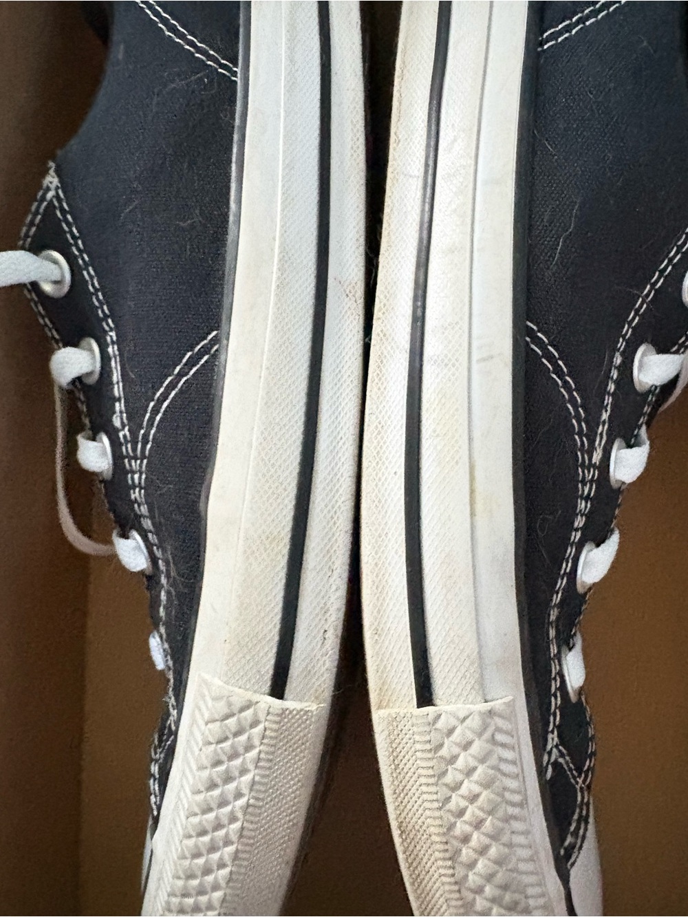 Converse black low tops - Picture 9 of 13